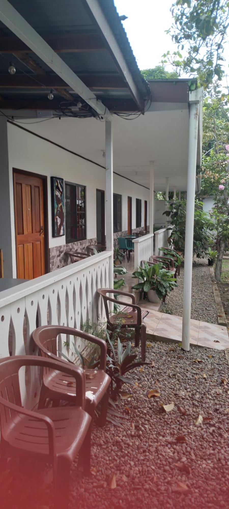 Cabinas Smith Cahuita Esterno foto