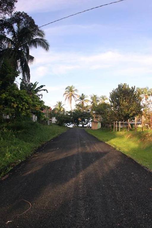 Cabinas Smith Cahuita Esterno foto